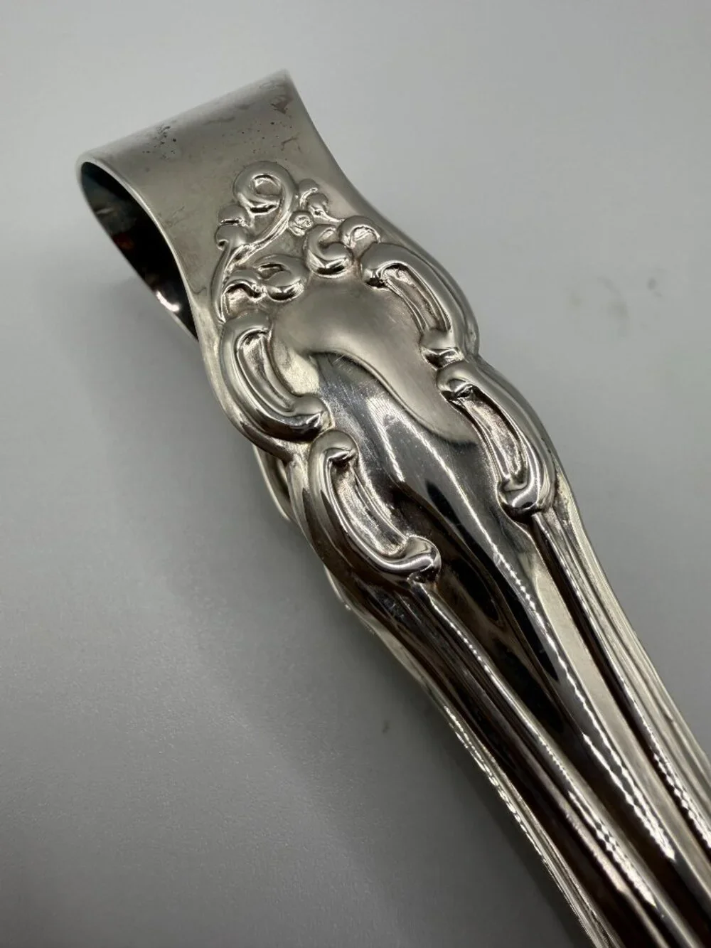 VTG Silverplate 'Sheridan' Taunton Ice/Sugar Tongs